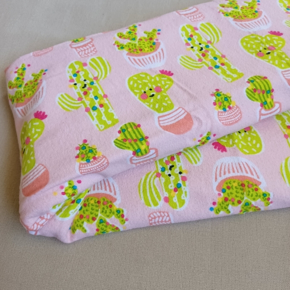 Pillowfort Cactus Flannel Pillow Shams - Picture 8 of 8